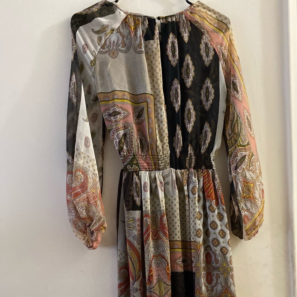 Zara Dress - Picture 2 of 4